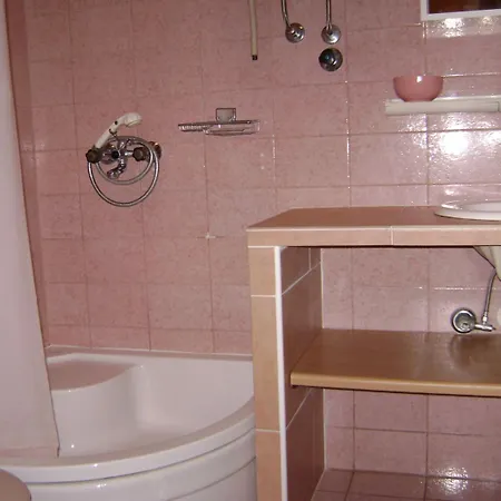 Ante Apartment