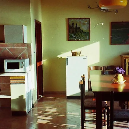 Ante Apartment *
