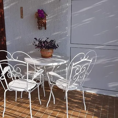 Ante Apartment